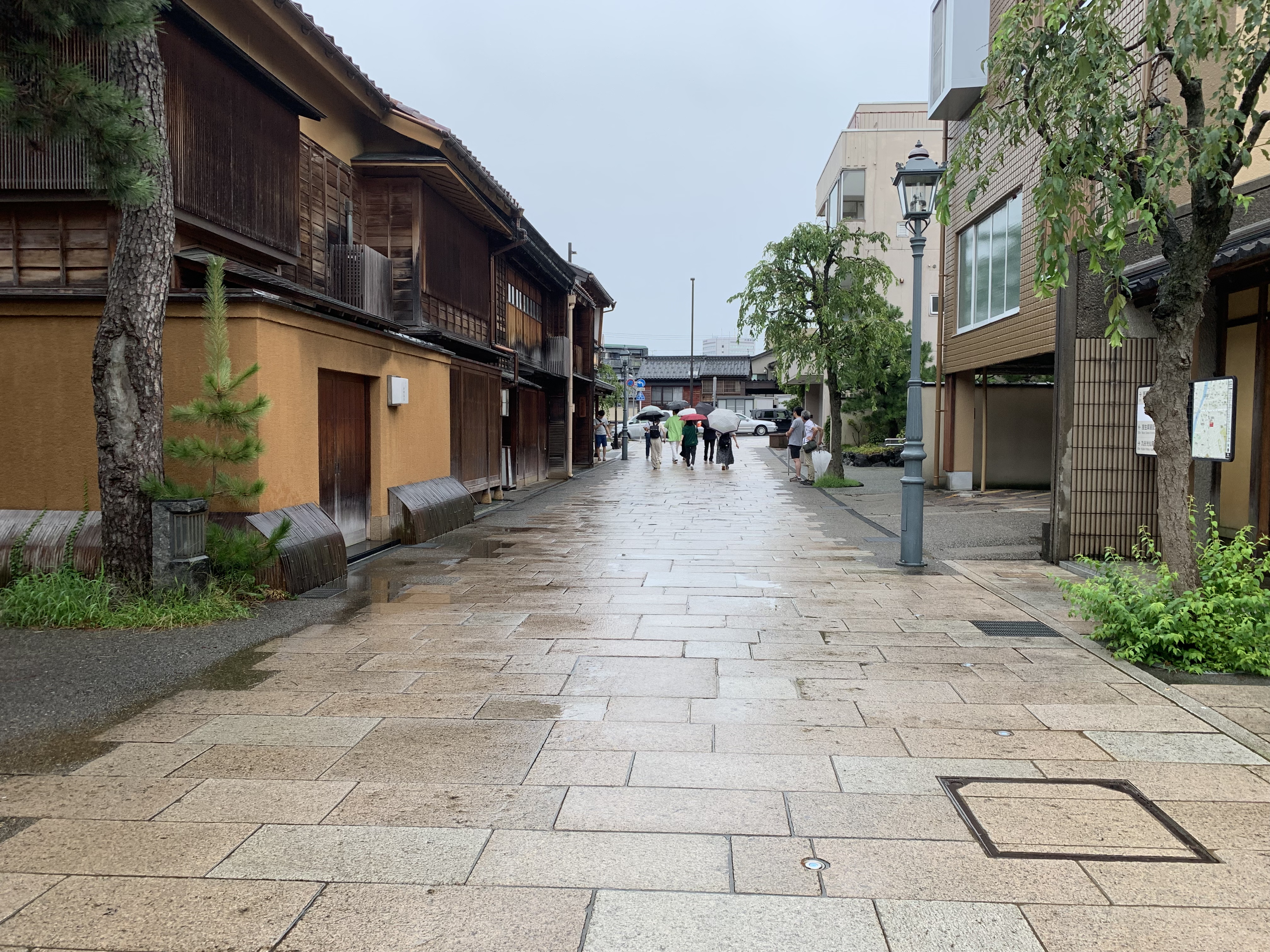 Weather in Kanazawa Dolls Museum