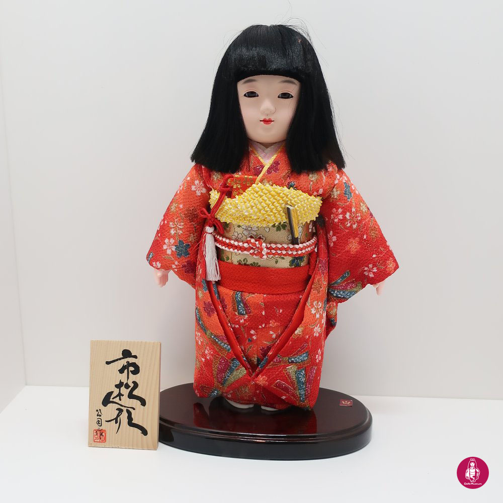 Japanese traditional Ichimatsu doll 
